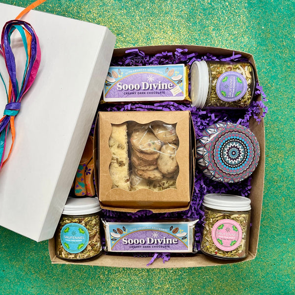 The Fenntastic Box with tin